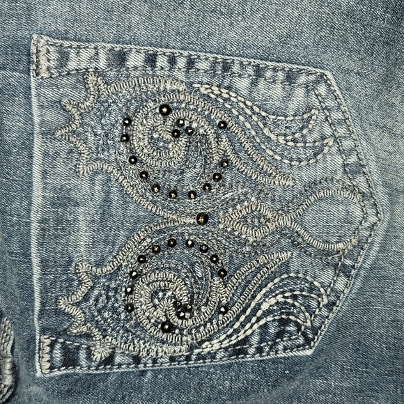 Jeans - Picture 5 of 5